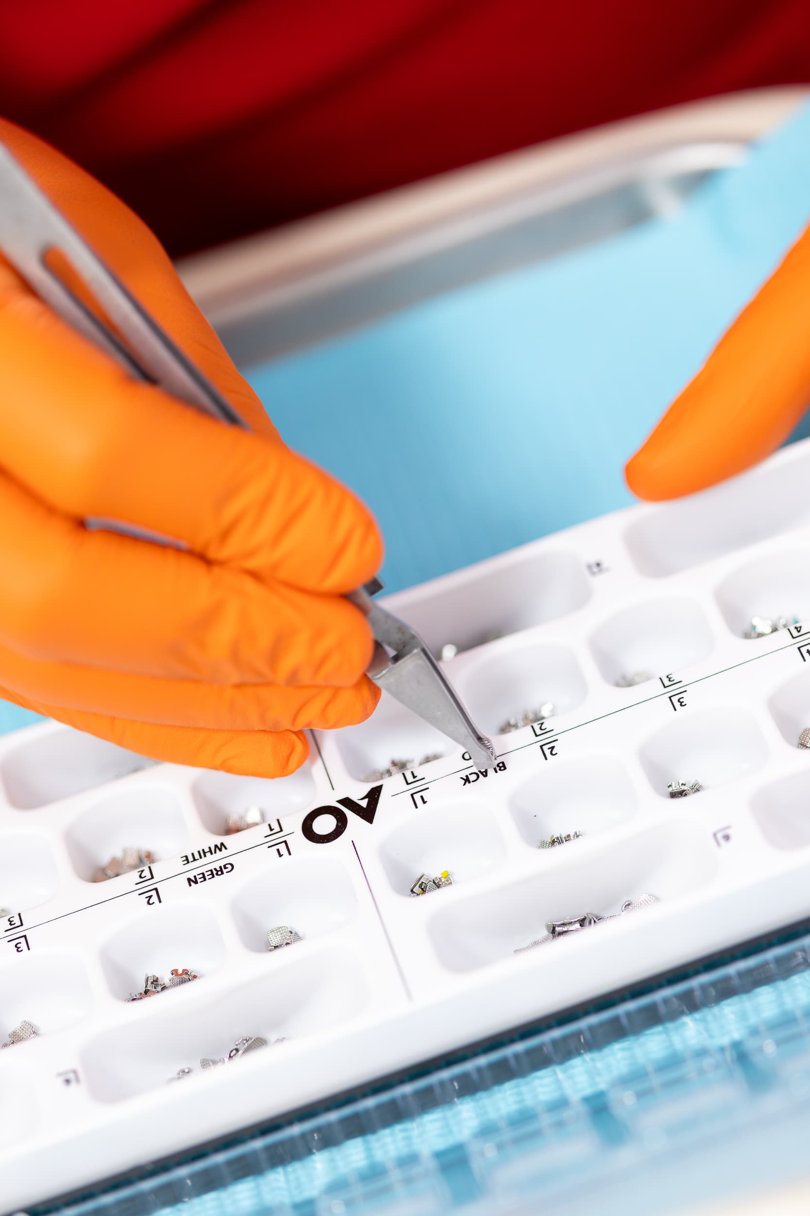 Brackets Metálicos, Cerámicos y Alineadores Invisibles - Image 1